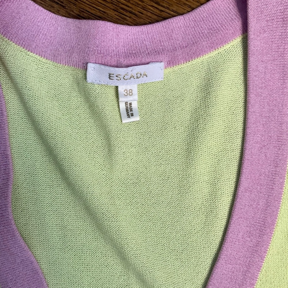 Escada Cardigan - Picture 2 of 3